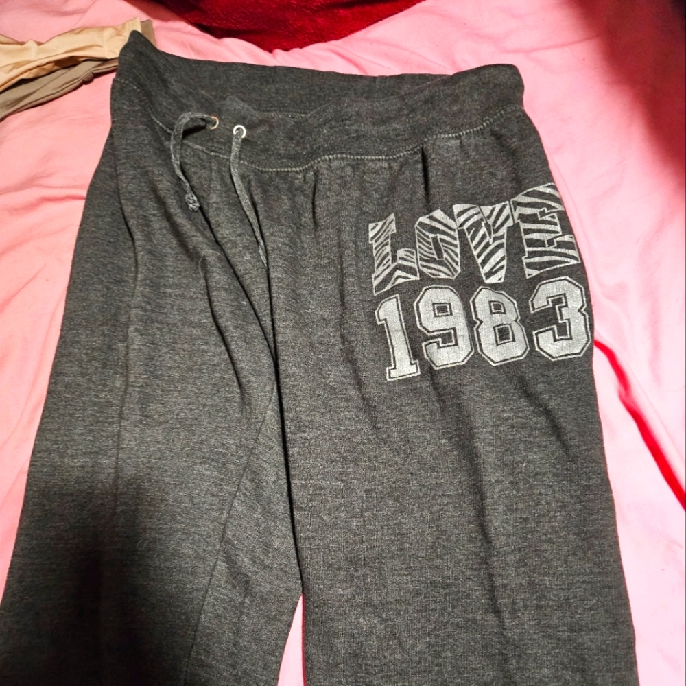 Sweat pants